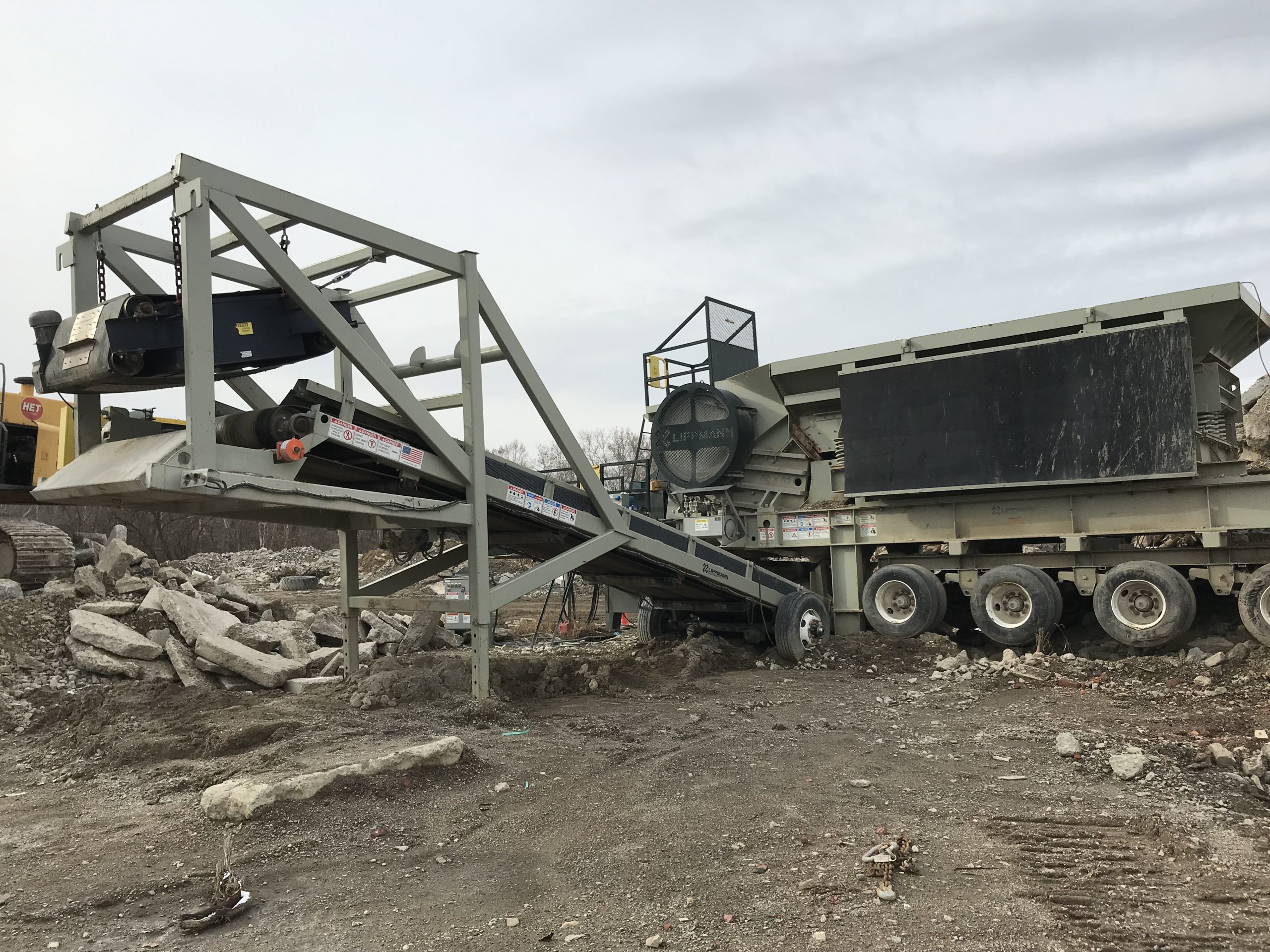 http://Ausdecom%20Recycling%20Conveyor