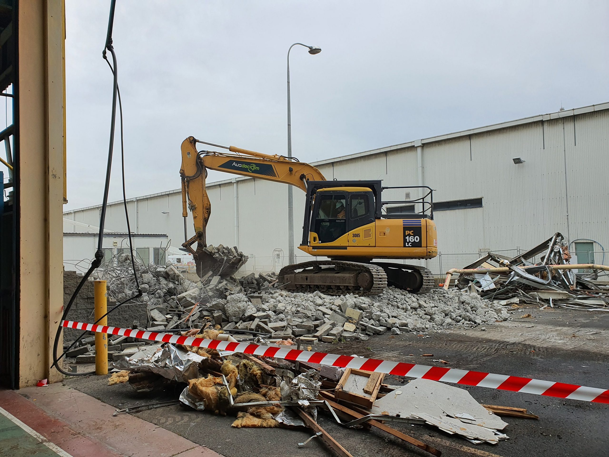 http://Ausdecom%20Demolition%20&%20Site%20Wide%20Remediation%20Toyota%20Altona%20North,%20VIC