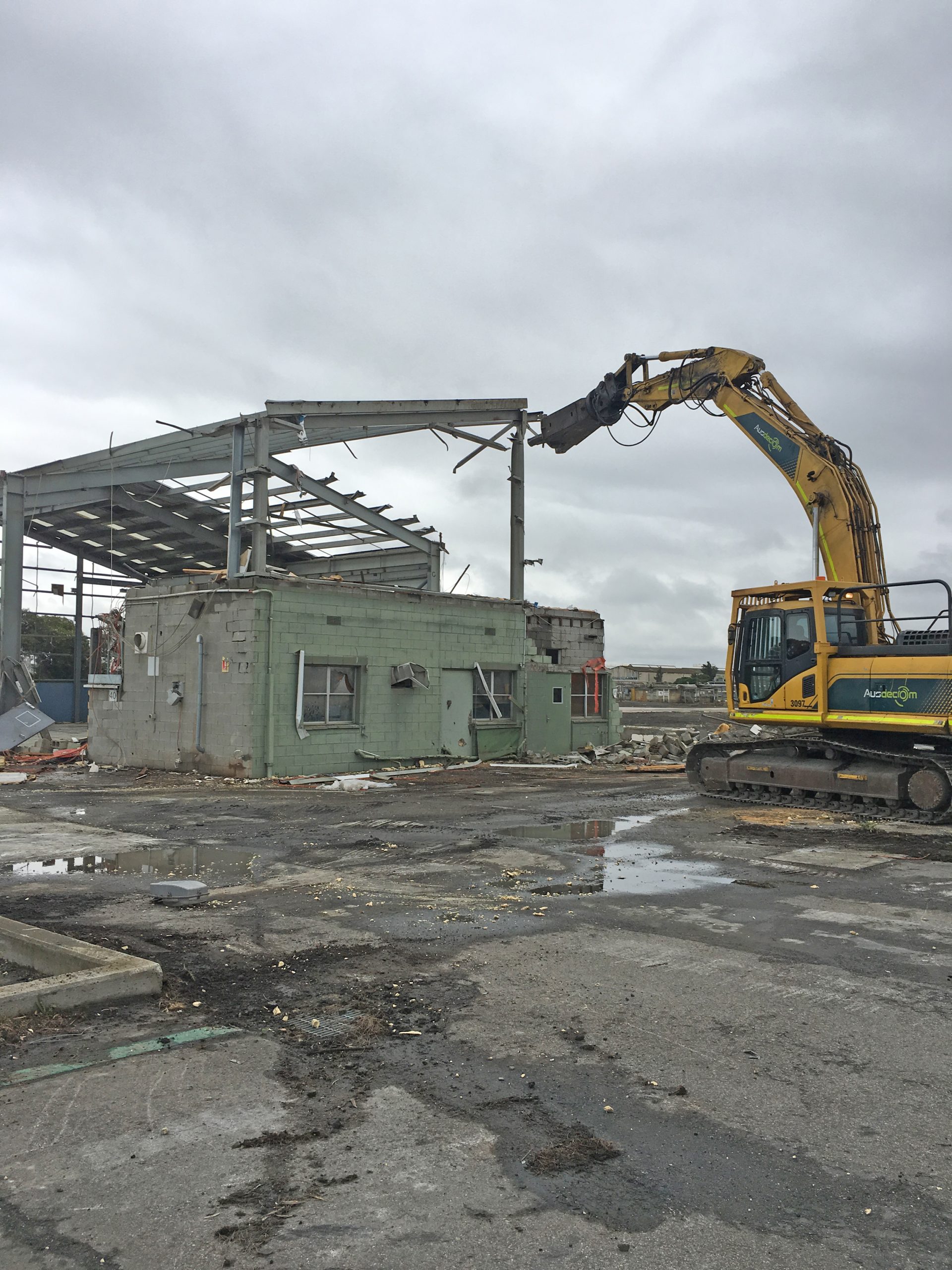 http://Ausdecom%20Site%20Demolition%20and%20Removal%20BASF%20Altona