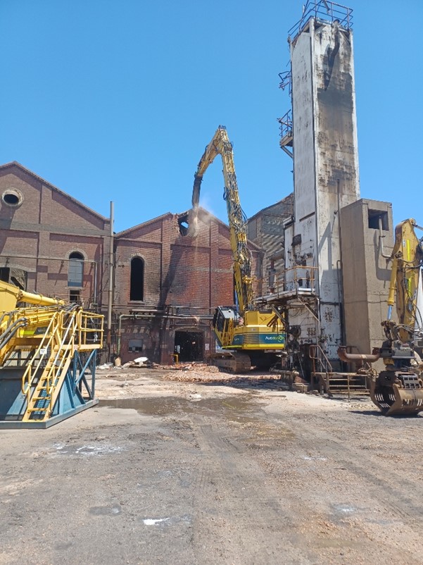 http://Ausdecom%20Plant%20Demolition%20Port%20Pirie